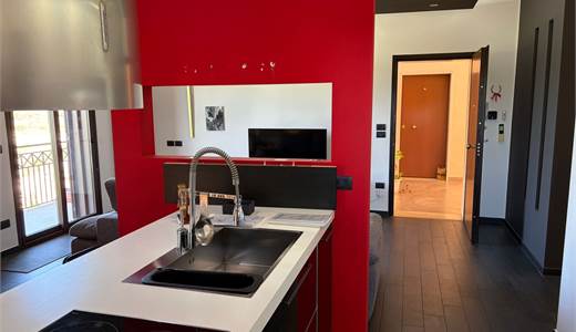 Spettacolare bilocale arredato zona Città Giardino